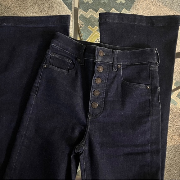 Express Flare Leg High Waisted Jeans - Picture 3 of 7